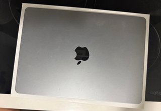 MacBook Air 13” M3 Space Gray