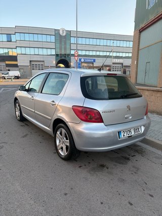 Peugeot 307 2003