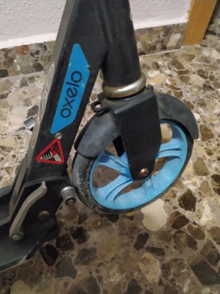 Patinete infantil azul