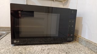 Microondas con Grill LG MH6535GIB 1000W