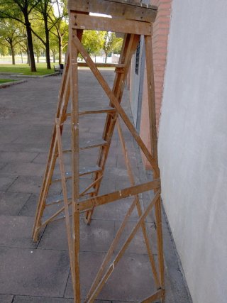 Escalera de madera antigua