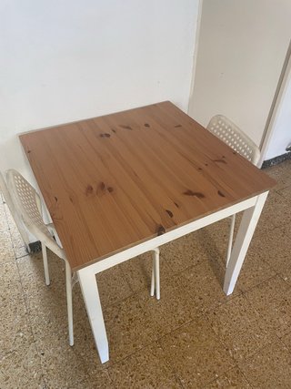 Mesa de madera IKEA