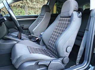 Volkswagen Golf R32/ GTI