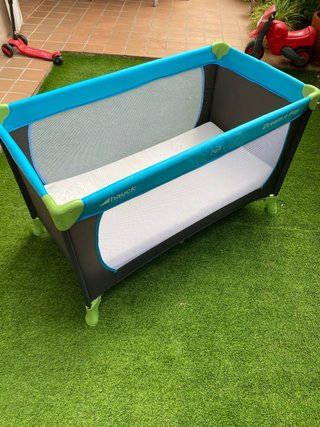 Cuna de viaje Hauck + colchón Ecus Care