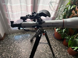 Telescopio Celestron StarSense Explorer LT