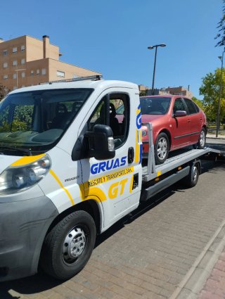 Grúa portacoches 24 horas en Madrid ☎️ 605532543