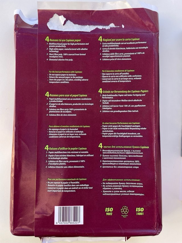 Dos paquetes de papel A4