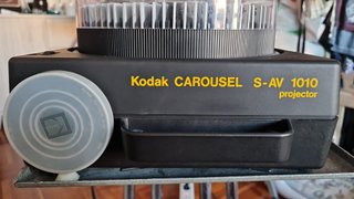 Proyector de diapositivas Kodak Carousel S-AV 1010