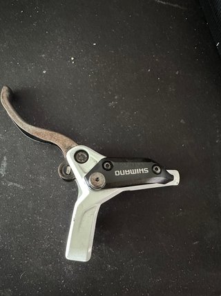 Maneta Freno Hidráulico Shimano + Pinza nutt