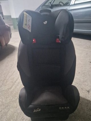 Silla de coche Joie para niños