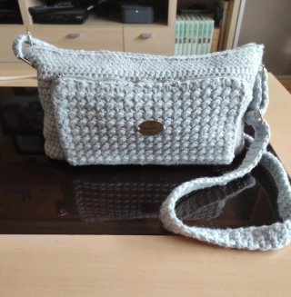 Bolso de crochet gris