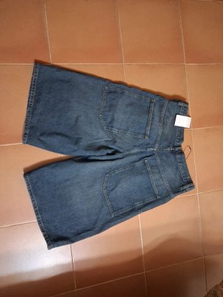 Pantalón Vaquero Azul con Botones