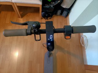 Patinete Eléctrico Xiaomi Essential