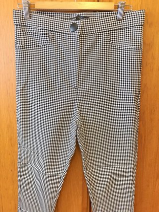 Pantalones de cuadros blanco y negro