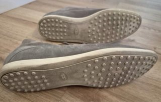 TOD’s Botines de ante gris. Talla 42.5