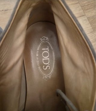 TOD’s Botines de ante gris. Talla 42.5