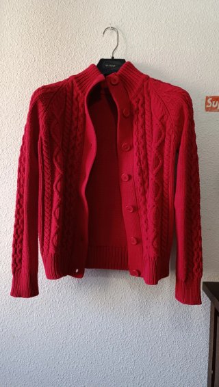 URGE...Chaqueta de punto roja TALLA XS-S