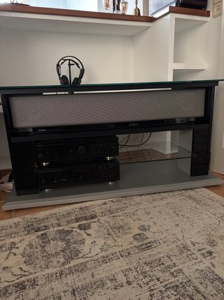 Mesa TV cristal y metal