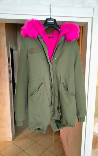 Parka Sorbino Verde con Pelliccia Fucsia