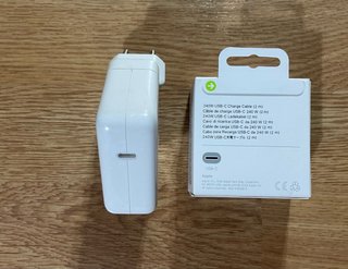 Cargador Apple MacBook Pro 70W + Cable USB-C