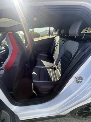 Volkswagen Golf 2025
