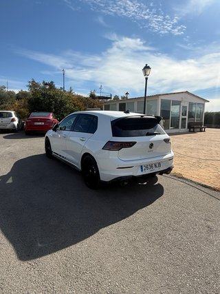 Volkswagen Golf 2025