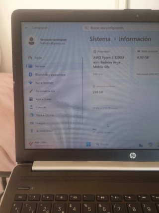 Portátil HP 15 AMD Ryzen 3 3200U