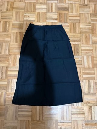 Falda ancha negra talla única
