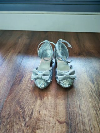 Zapatos de tacón Cenicienta originales Disneyland