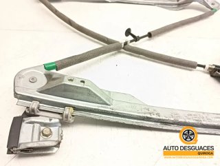 Elevalunas delantero derecho Ford Focus Berlina