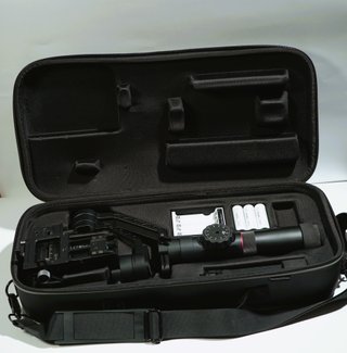 Gimbal Zhiyun Crane 2 Estabilizador de 3 ejes