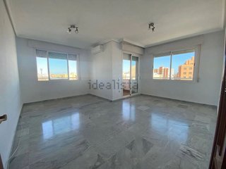 Piso en alquiler en Nueva Andalucía en Almería