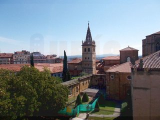 Piso en alquiler en Casco Histórico en Oviedo