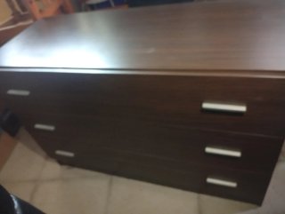 Cómoda, sinfonier ymesita