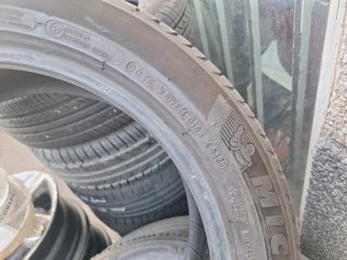 225 50 R18 95V Michelin - 1 neumático +85%