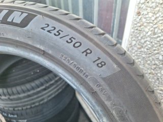 225 50 R18 95V Michelin - 1 neumático +85%