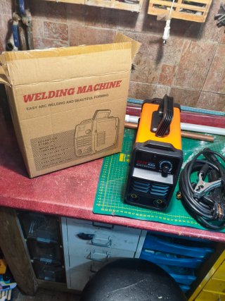 Soldador Inverter IGBT 300A MMA