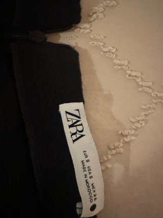 Falda Zara Negra Talla S