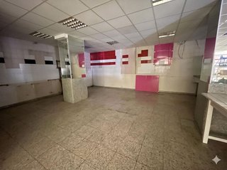 Local comercial en alquiler en Centro - Doña Mercedes en Dos Hermanas