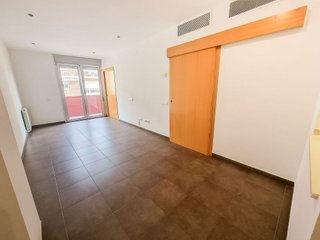 Piso en alquiler en El Camp de l'Arpa del Clot en Barcelona