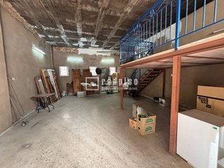 Local comercial en alquiler en Centro en Murcia