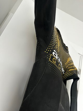 Neopreno Aquaman Cell Gold