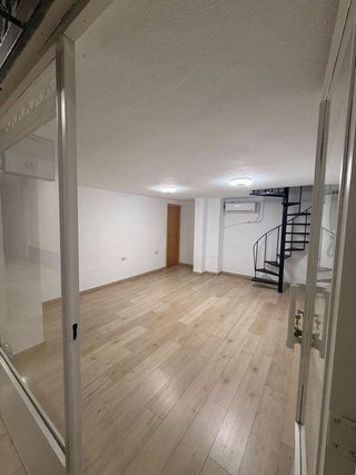 Local comercial en alquiler en San Matías - Realejo en Granada