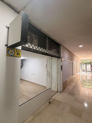 Local comercial en alquiler en San Matías - Realejo en Granada