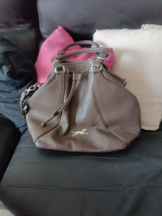 Bolso de piel tipo saco de Bimba y Lola