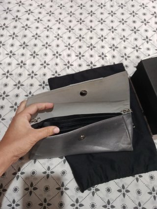 Bolso y zapatos de piel para eventos