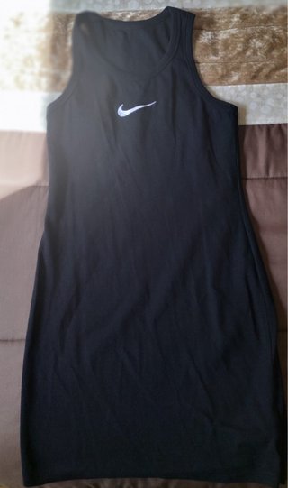 Vestido deportivo Nike negro talla S
