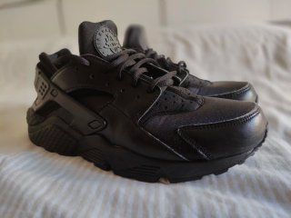 Nike Air Huarache Run Triple Black Mujer 40