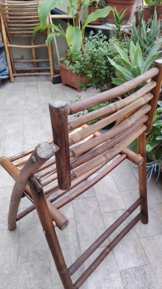 Sedia pieghevole in bambù