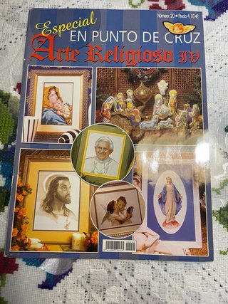 Revista especial punto de cruz. Arte religioso IV.